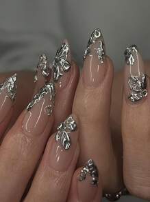 24 Pieces Of Almond Shaped Pressed Fake Nail Patches, Silver Contrasting Sweet And Cool French Style Women'S Nail Patches, New And Fashionable Fingertips, Matched With 1 Piece Of Jelly Glue And 1 Piece Of Rubbing Strip, Suitable For Women'S Parties, Dance