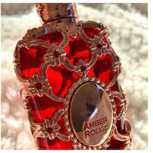 Red Royal Amber Perfume, A Luxurious And Mysterious Oriental Flower Fragrance, Is Versatile For Men And Women, Lasting, Essential For Dating, And Elegant Red Gold Bottle Design. It Is A Surprise Gift For Men And Women