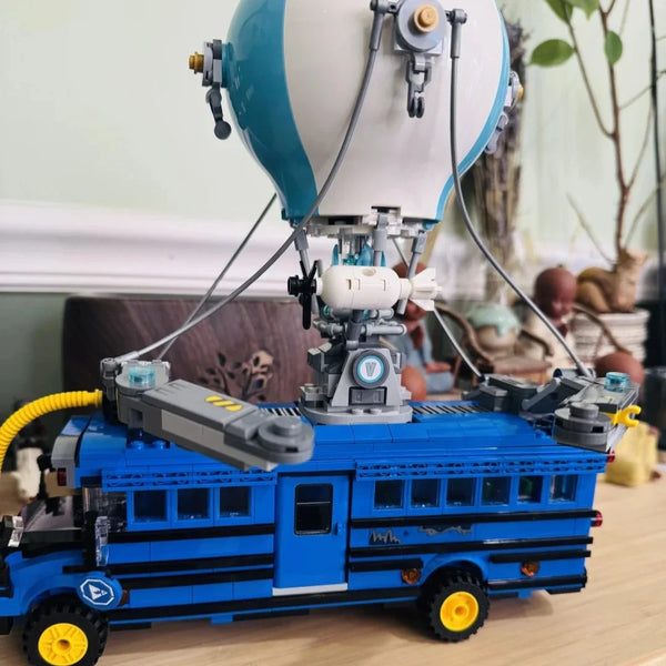 2025 NEW Battle Model Bricks Bus Building Blocks  Set Educational Toys For Children Birthday Gift Vehicle Gift for Boys 954pcs