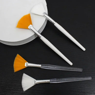 Practical Facial Brushes Fan Makeup Brushes Soft Portable Mask Brushes Cosmetic Tools for Women Ladies Girls Tools set